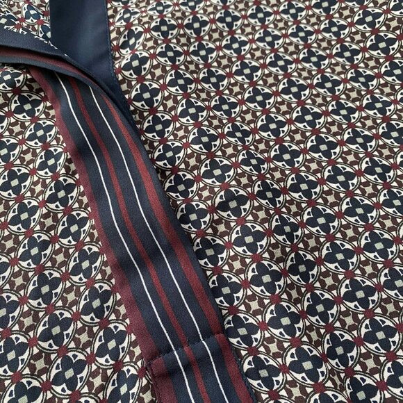 Womans Size Small Loft Top - Picture 3 of 5